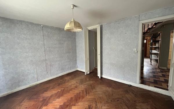 Maison à vendre    6 pièces •  Talence