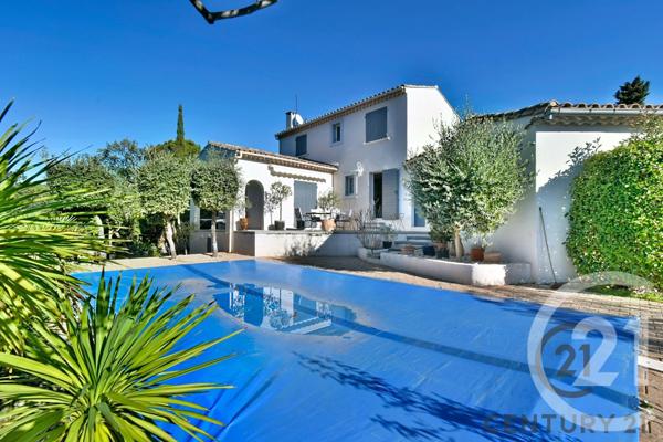 Maison à vendre  4 pièces - 128 m2 VILLENEUVE LES AVIGNON - 30