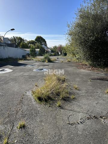 Pau (64000) Terrain 1380m2 Constructible