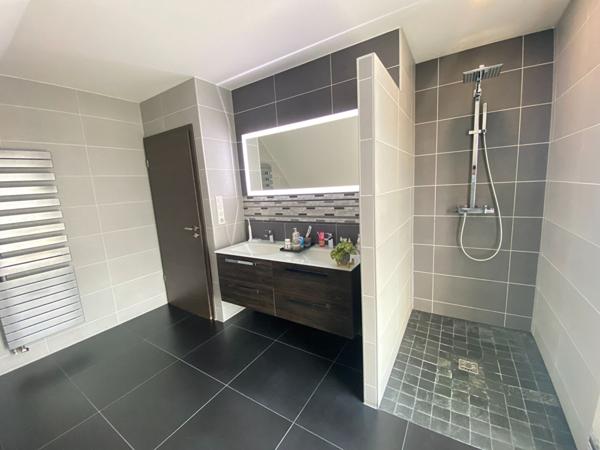 Maison - 5 pièces - 118 m²