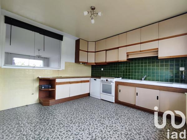 House for sale 8 rooms 171 m² Châlons-en-Champagne