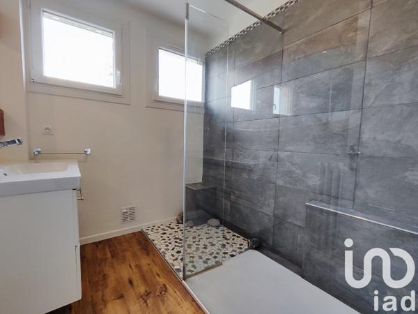 House for sale 8 rooms 171 m² Châlons-en-Champagne