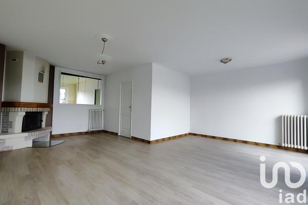 House for sale 8 rooms 171 m² Châlons-en-Champagne