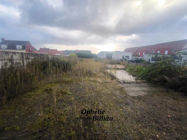 Terrain à vendre de 684,00 m² SAINT VENANT (62)