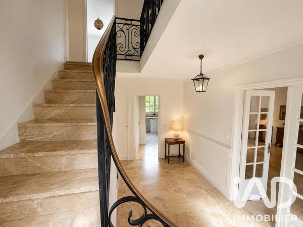 Maison à vendre 6 pièces 153 m² Saint-Germain-en-Laye