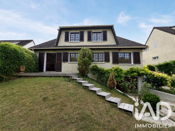Maison à vendre 6 pièces 153 m² Saint-Germain-en-Laye