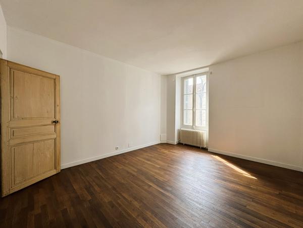 Maison 4 pièce(s) 3 chambre(s) 108 m²