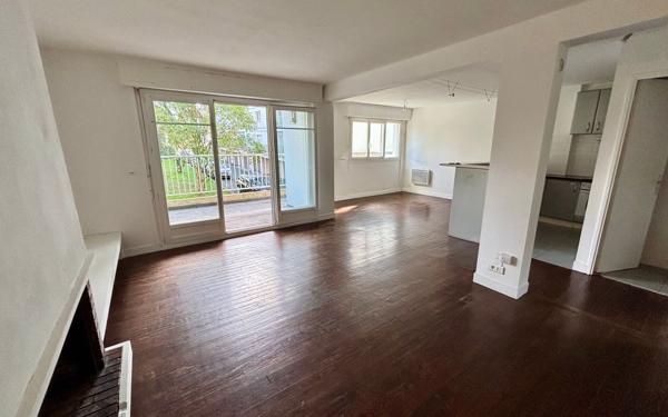 Appartement à vendre    3 pièces • 71,37 m2 Bayonne