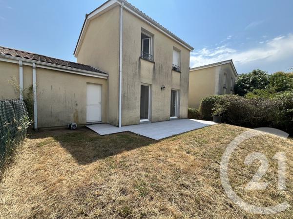 Maison à vendre  4 pièces - 82,24 m 2   FARGUES ST HILAIRE  - 33