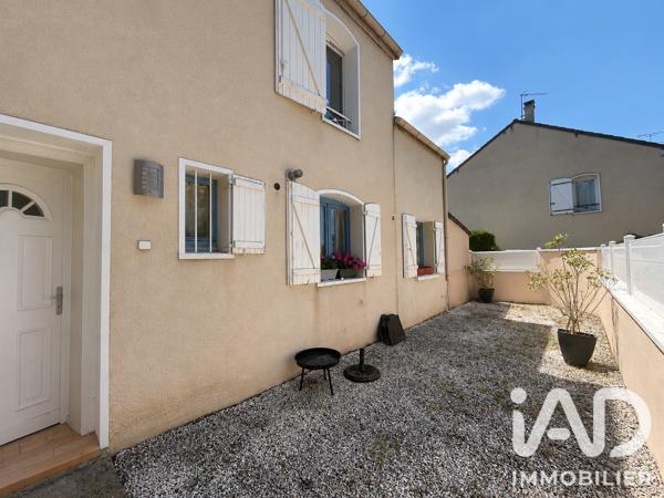 Maison à vendre 6 pièces 110 m² Vert-Saint-Denis