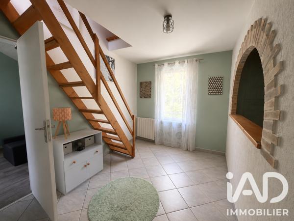 Maison à vendre 6 pièces 110 m² Vert-Saint-Denis