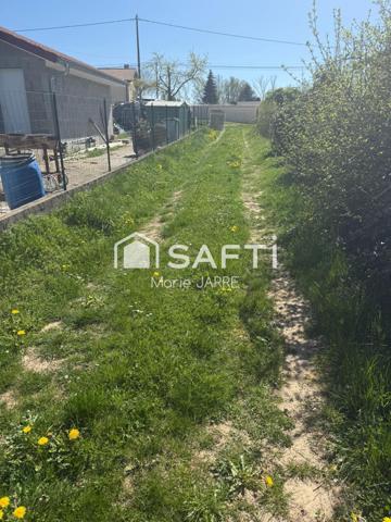 Terrain 1380m² Dolomieu 134 900€