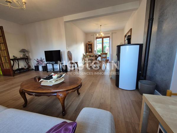 Maison familiale 4 chambres, sur sous-sol complet à Elven.