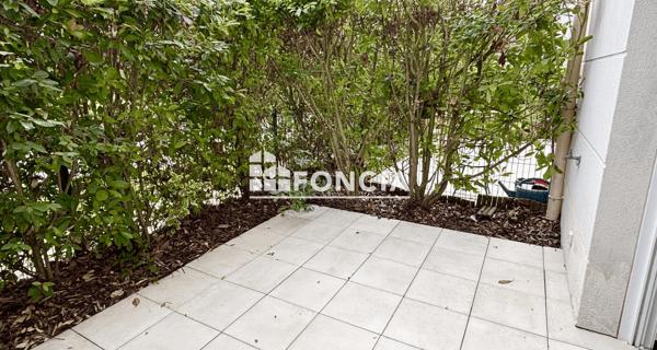 Location Studio 32.16 m² - Plaisir 78370