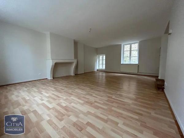 Appartement à louer 3 pièces 86.8m² Sedan (08200)