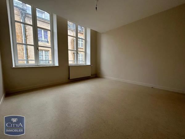 Appartement à louer 3 pièces 86.8m² Sedan (08200)