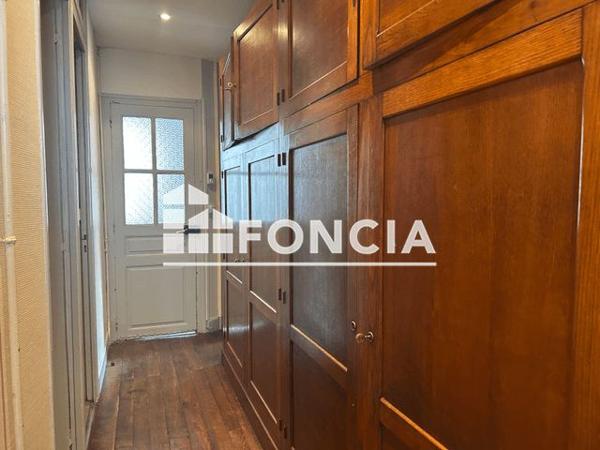 Location Appartement 4 pièces 148.1 m² - 1 RUE JELIOTTE Oloron Ste Marie 64400