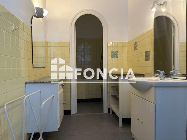 Location Appartement 4 pièces 148.1 m² - 1 RUE JELIOTTE Oloron Ste Marie 64400