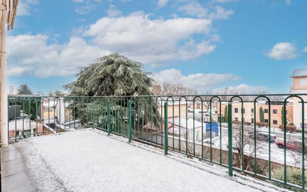 Appartement à vendre    4 pièces • 96,69 m2 Villefranche-sur-Saône