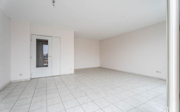 Appartement à vendre    4 pièces • 96,69 m2 Villefranche-sur-Saône