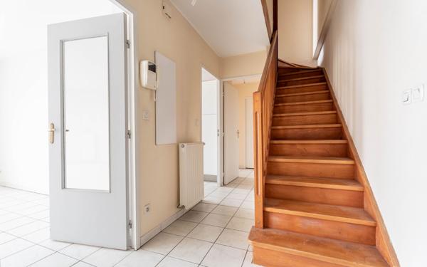 Appartement à vendre    4 pièces • 96,69 m2 Villefranche-sur-Saône