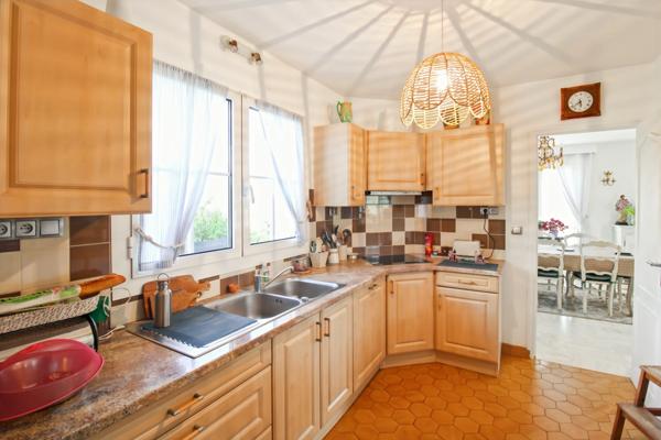 Maison de caractère - 155 m² sur un terrain de 2 644 m² à Boran-sur-Oise