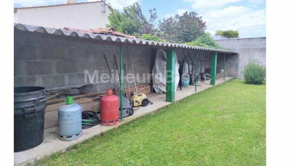 Maison de qualité 134m2 sur terrains de 4000m2, 4 chambres, au calme à 5 min de Ruaudin et de Changé