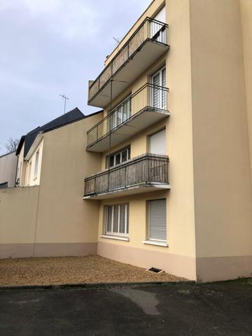 Maison de qualité 134m2 sur terrains de 4000m2, 4 chambres, au calme à 5 min de Ruaudin et de Changé