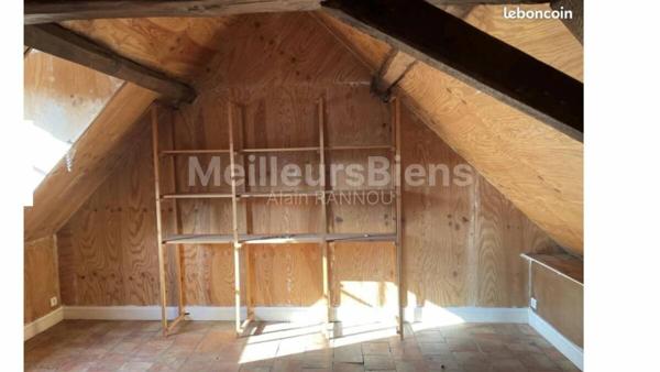 Maison de qualité 134m2 sur terrains de 4000m2, 4 chambres, au calme à 5 min de Ruaudin et de Changé