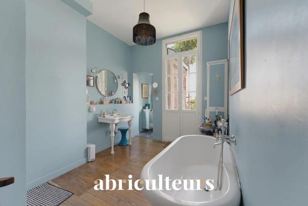 Maison bourgeoise avec jardin et terrasse en vente à Bordeaux