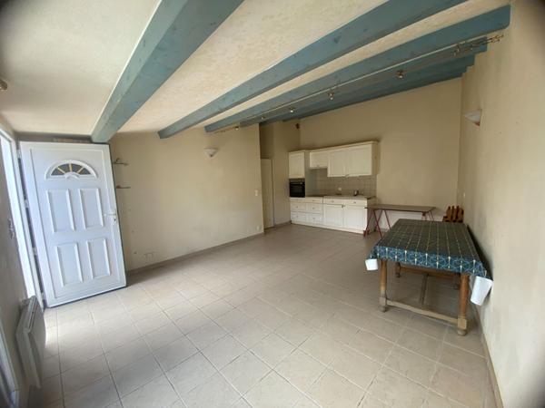 A VENDRE LAFOND MAISON 2 PIECES D'ENVIRON 51m² ,  La rochelle