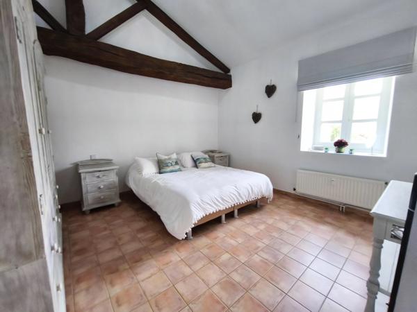 Charmant appartement en duplex de deux chambres au sein d'un magnifique domaine de château