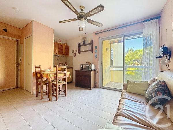 Appartement Studio Cabine à vendre  2 pièces - 22,01 m 2   FREJUS  - 83