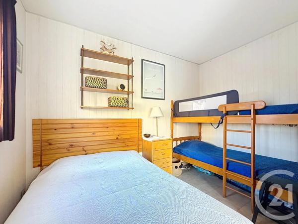 Appartement Studio Cabine à vendre  2 pièces - 22,01 m 2   FREJUS  - 83