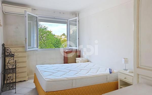Appartement à vendre    3 pièces • 65,84 m2 Antibes