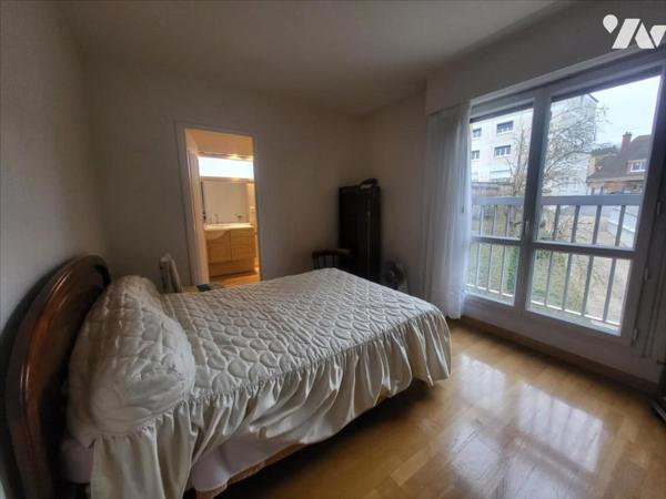 APPT T 2 CAVE BALCON PARKING