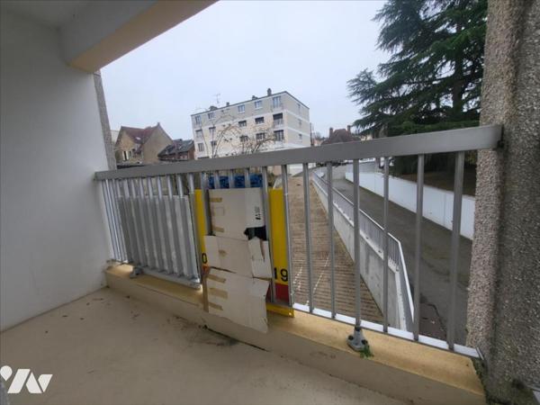 APPT T 2 CAVE BALCON PARKING