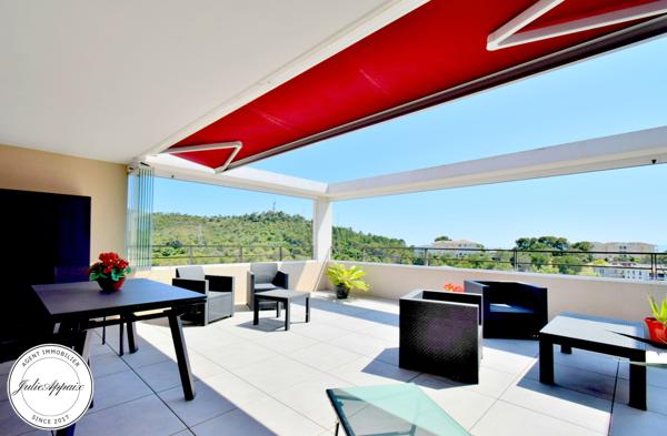 Saint-Raphaël (83700) APPARTEMENT 4 PIECES DERNIER ETAGE AVEC UNE GRANDE TERRASSE, GARAGE ET PLACE DE PARKING