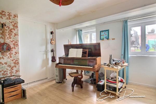 LE HAVRE - Quartier SAINT MICHEL - Propriété d'environ 320m²  sur terrain de 385m²