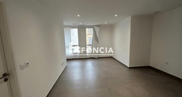 Location Appartement 2 pièces 48.84 m² - Marseille 13002