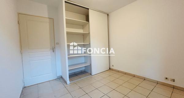 Location Appartement 4 pièces 77 m² - Toulon 83100