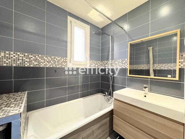 Appartement
         4 pièces
        - 80 m² Exclusivité 349 500 € *
