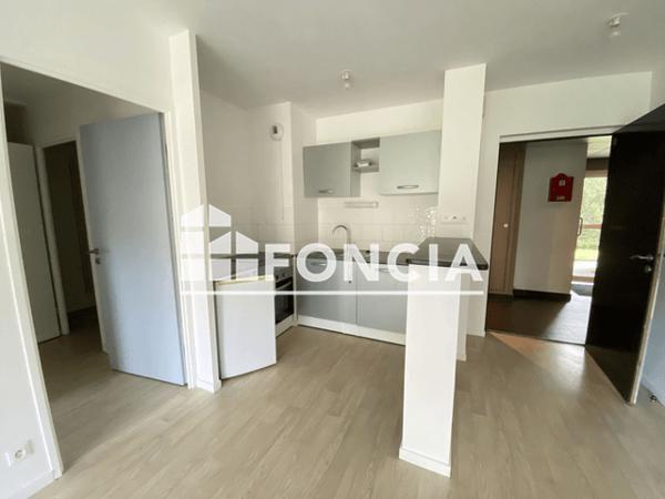 Location Appartement 2 pièces 41.34 m² - IMPASSE DES NOISETIERS Douarnenez 29100