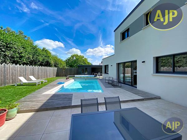 Vente maison Carquefou : 742 700 € - AJP Immobilier Carquefou