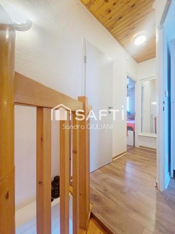 Appartement en duplex rénové, aux portes des frontières sans travaux !