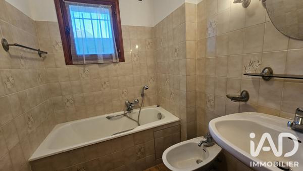 Maison à vendre 5 pièces 118 m² Saint-André-de-la-Roche