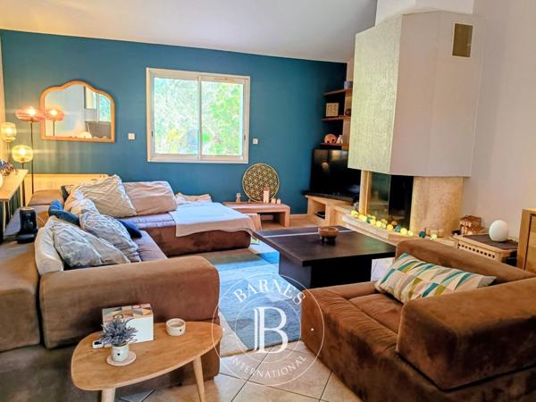 Saint-Clément-de-Rivière, Maison 3 Chambres -  170 m² à vendre