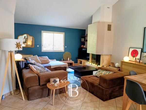 Saint-Clément-de-Rivière, Maison 3 Chambres -  170 m² à vendre