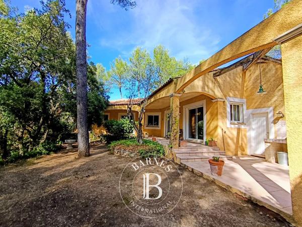 Saint-Clément-de-Rivière, Maison 3 Chambres -  170 m² à vendre