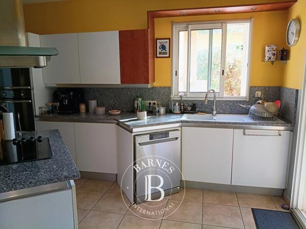Saint-Clément-de-Rivière, Maison 3 Chambres -  170 m² à vendre